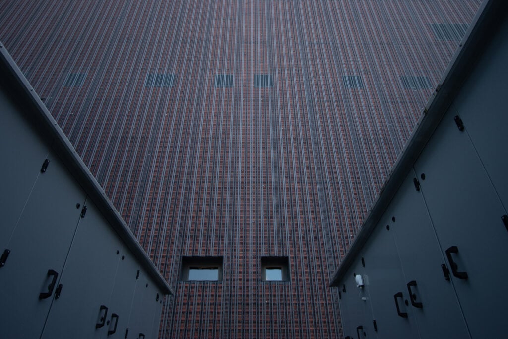 93b270bf-1192-4d57-992f-c43502ee6471