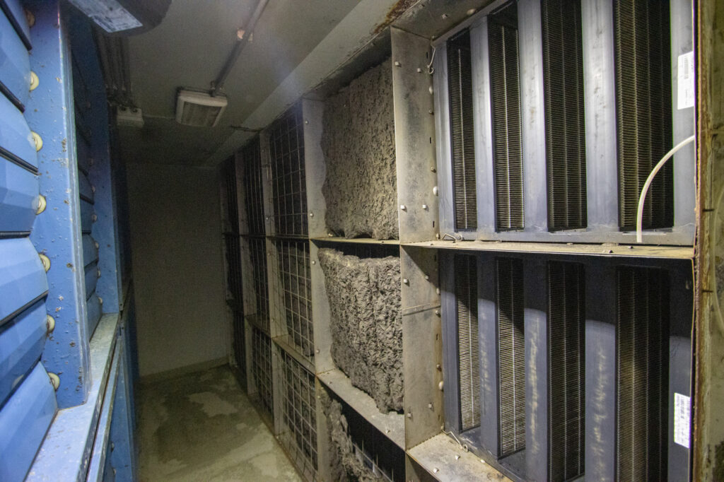 feee0997-3fb9-446c-a011-d8f6a99c6efc