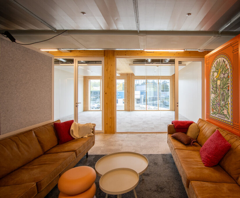 beb90d66-43f4-40e1-af35-5c9989b05ef0